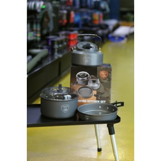 Sada nádobí s konvičkou Giants Fishing 3 Piece Pan & Kettle Set